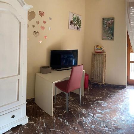 La Dimora Di Vesta Bed and Breakfast Λέτσε Εξωτερικό φωτογραφία