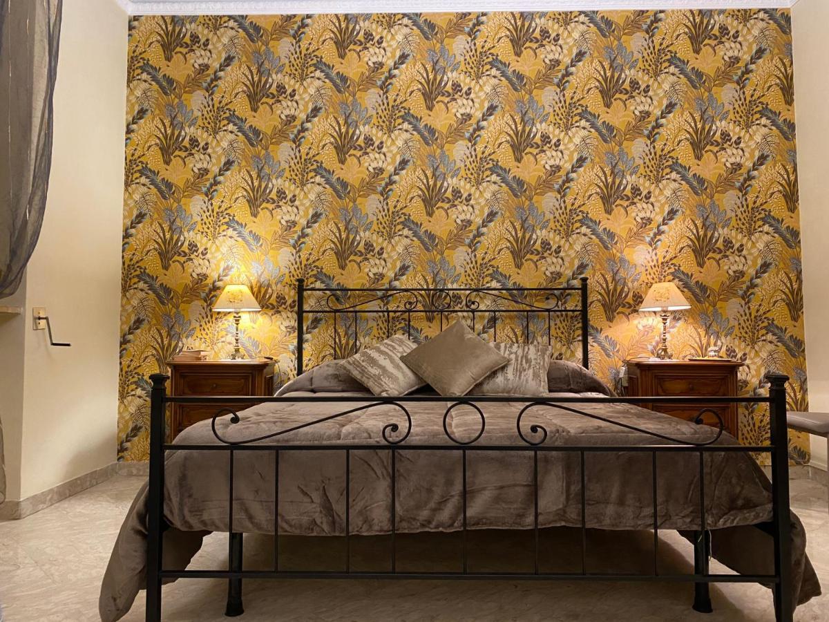 La Dimora Di Vesta Bed and Breakfast Λέτσε Εξωτερικό φωτογραφία