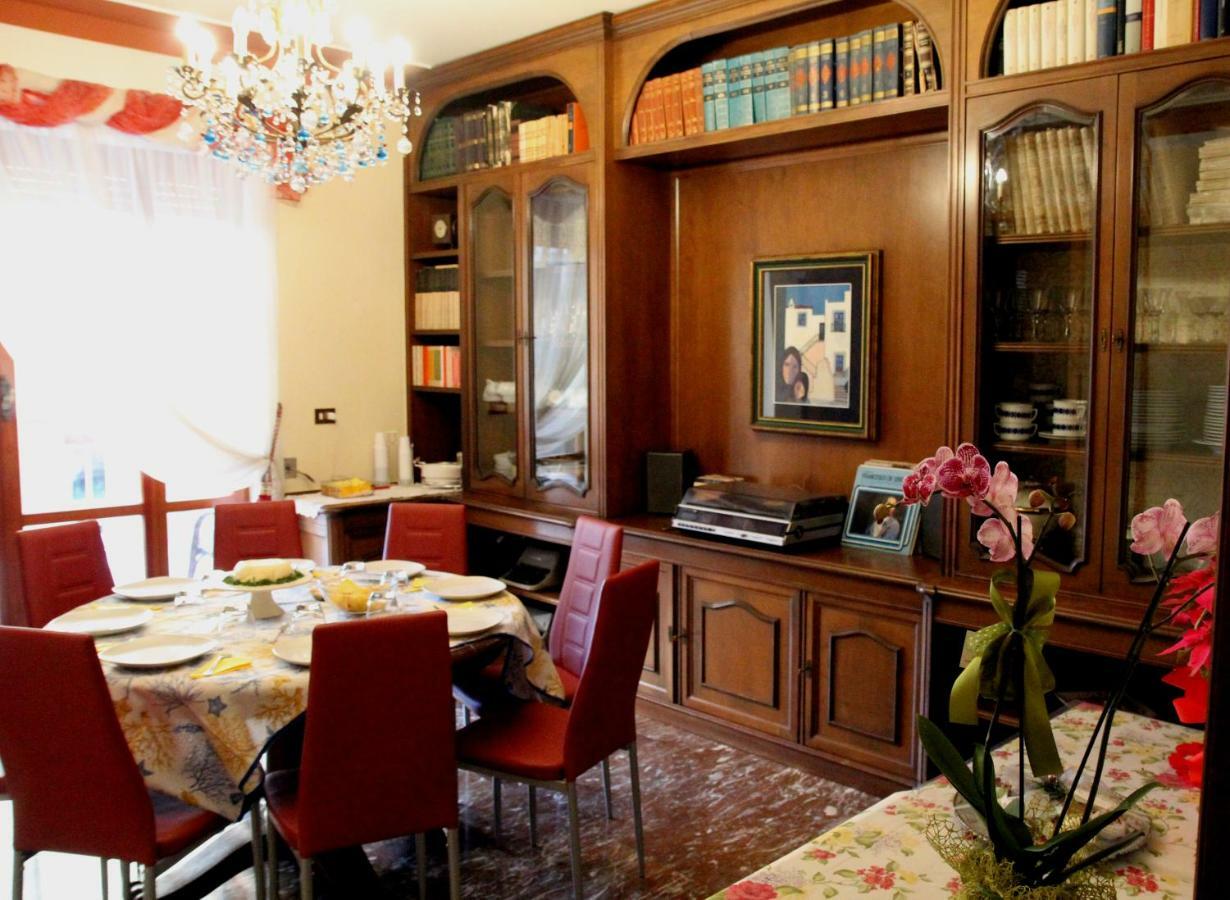 La Dimora Di Vesta Bed and Breakfast Λέτσε Εξωτερικό φωτογραφία